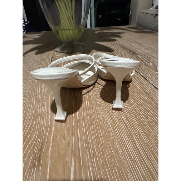 Marc Fisher Womens White Pointed-Toe Slingback Heels 6M Leather Sole Elegant Des - Picture 6 of 7